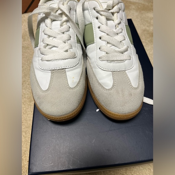 Nautica Sage Green/White Sneaker Sz 6 - Picture 4 of 6